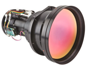 Rugged MWIR zoom lens