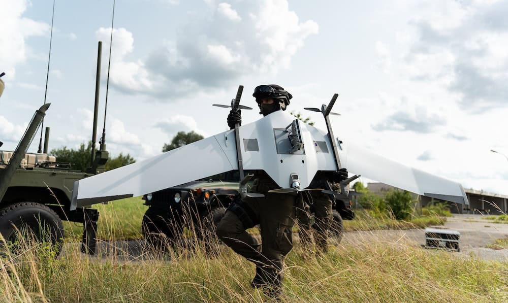 airborne counter-uas with active radar